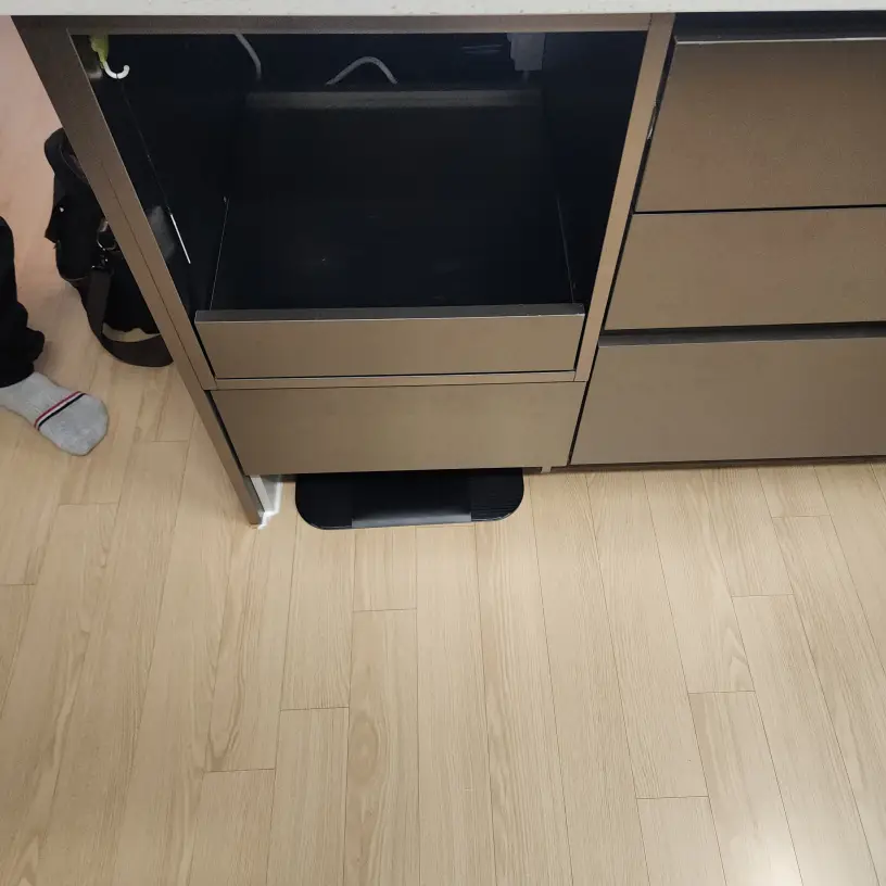 밥솥장 하부장 리폼 직배수 설치 — 시공 후