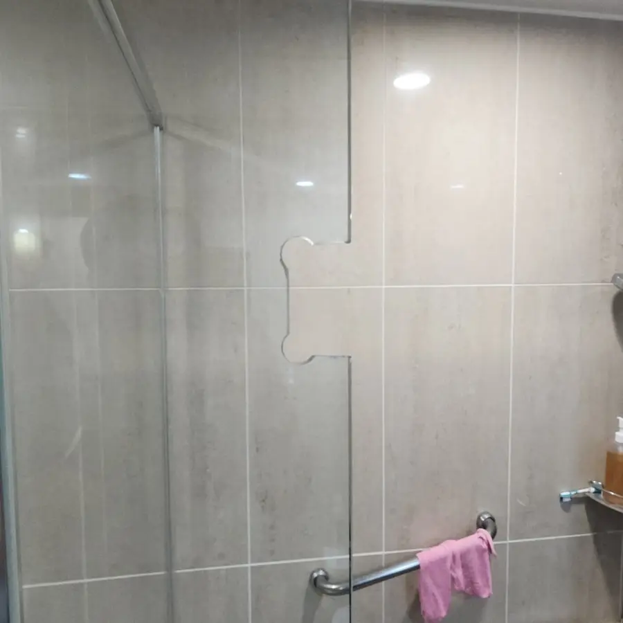 강남 샤워부스 유리문 경첩교체 시공 강남구 시공 사진 3