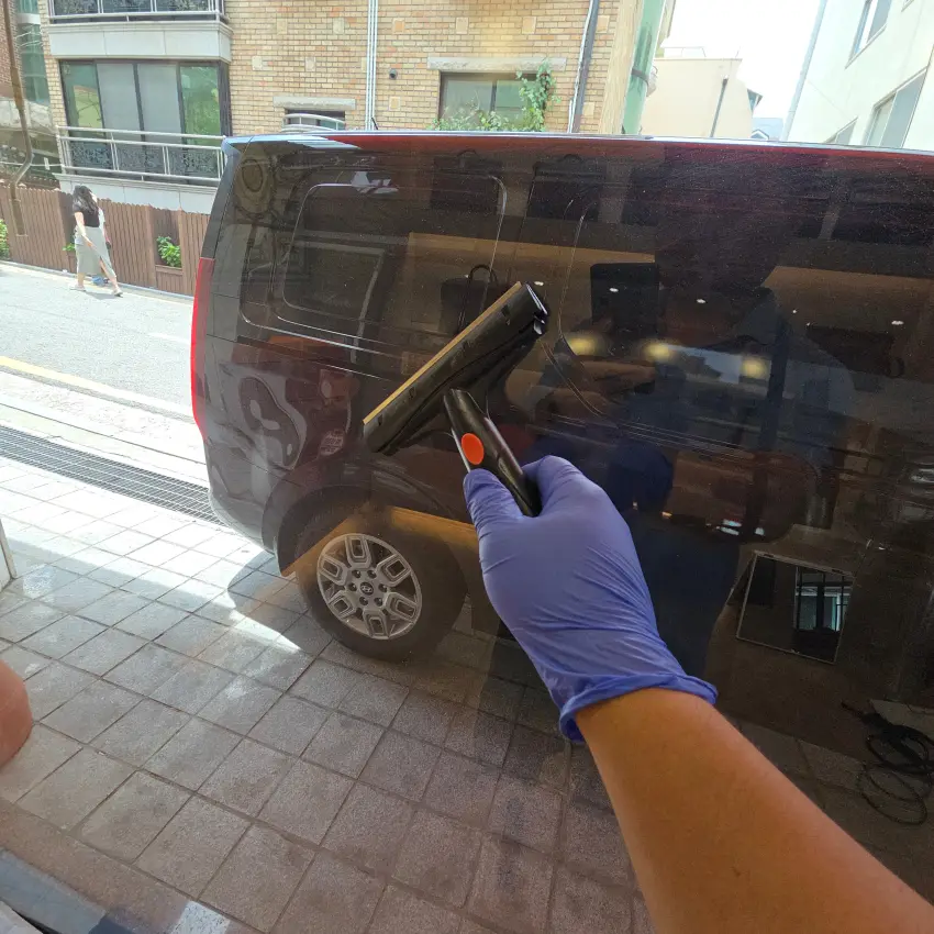 강남 편집샾유리창문 UV열차단코팅필름 시공 현장 제품 강남구 시공 사진 19