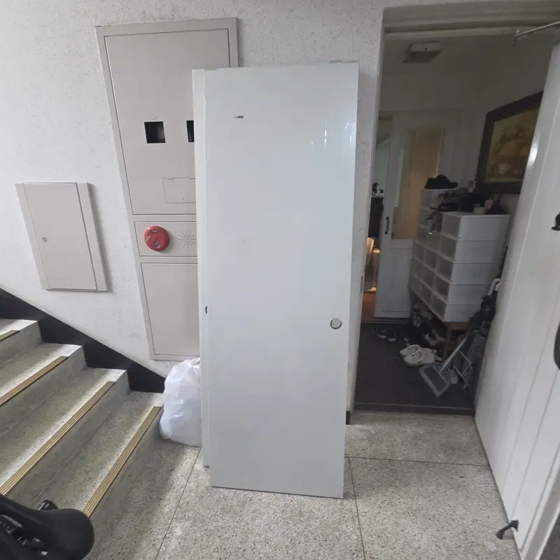 안양 물에불어버린 화장실문짝 ABS 안양시 아파트 시공 사진 89