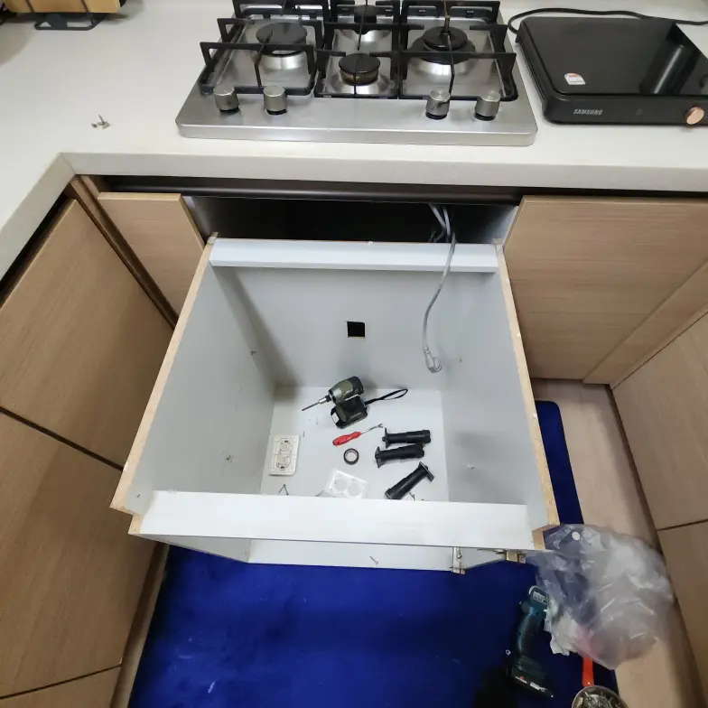 송파 로보락s8 빌트인 로청장 리폼 송파구 시공 사진 79
